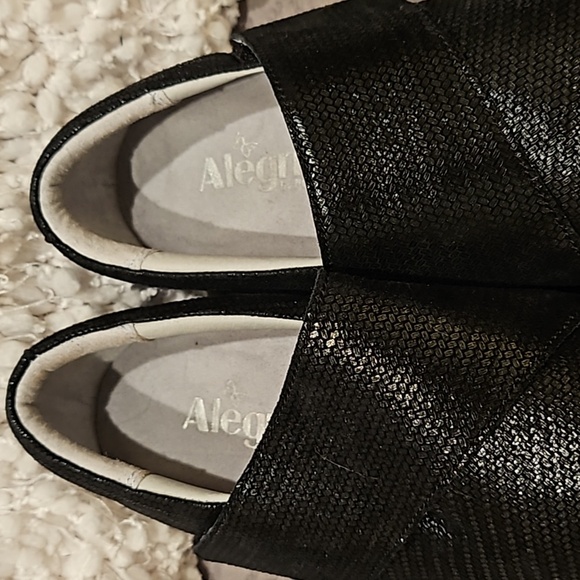 Alegria Shoes - Picture 4 of 16